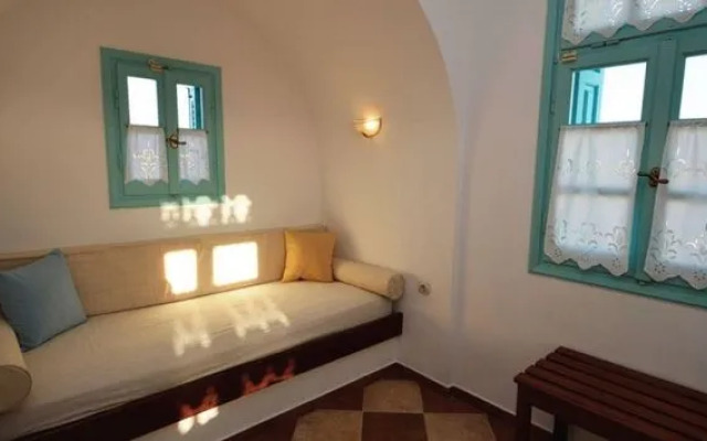 Glarakia Studios