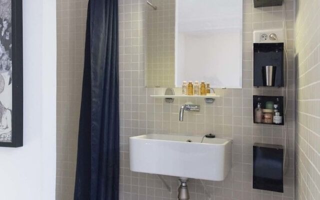 Loft Style Apartment With A Workshop Studio