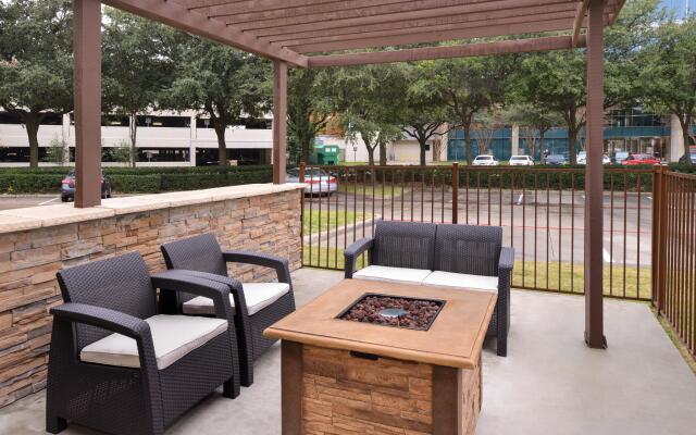 Staybridge Suites Dallas-Addison Hotel