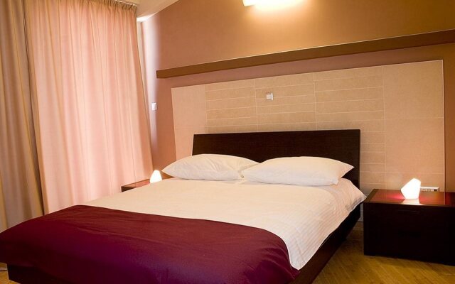 Hotel Diadem