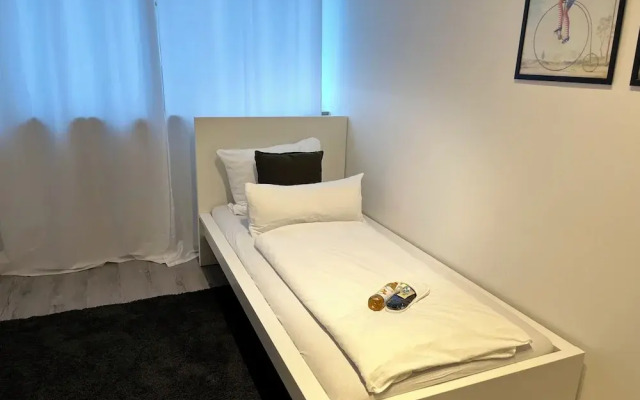 D10 I shared bathrooms&kitchen