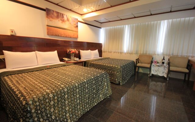 Good Friend Business Hotel