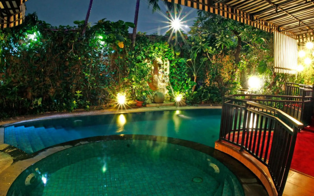 Amaroossa Cosmo Jakarta