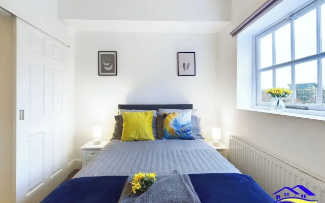 2br-sleeps4-citycentre-freeparking