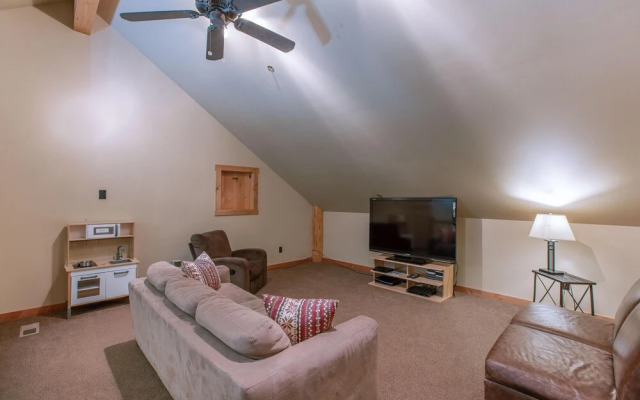 River Lodge in Plain