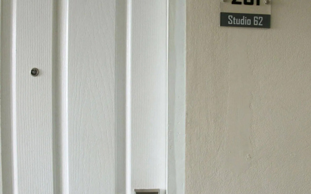 Studio 62