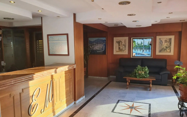 Apartamentos Mediterraneo