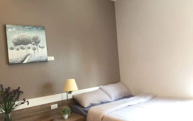 Unique Serviced Apartment