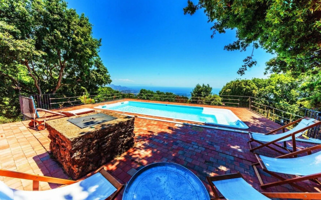 Susanna luxury villa