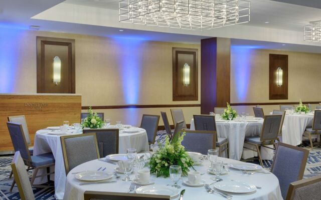 DoubleTree by Hilton Jamestown