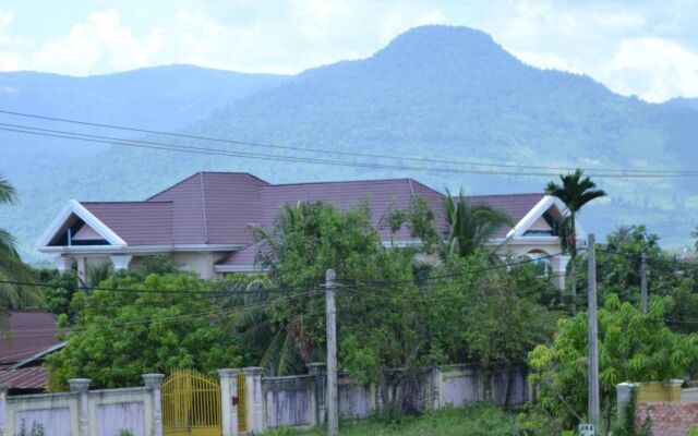 Kampot Manor