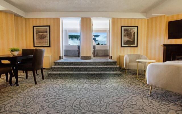 Crowne Plaza Hotel-Niagara Falls/Falls View
