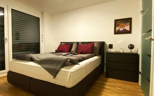 Brand New Apartment, Top Location-Near VIC/Danube