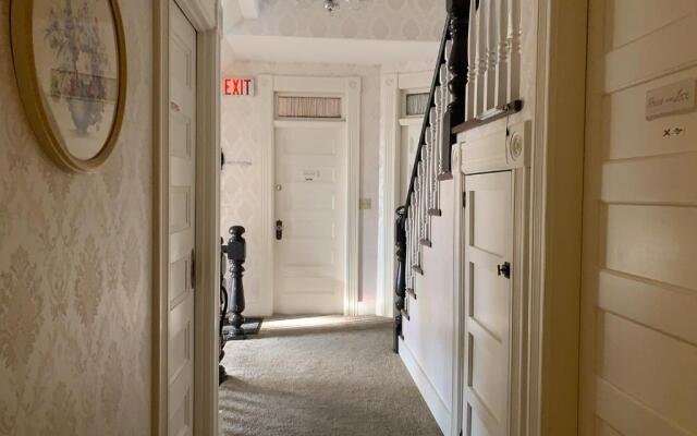 Haterleigh Heritage Inn