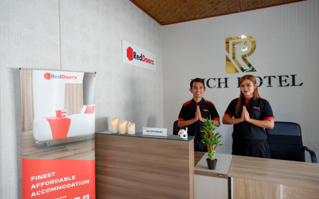 RedDoorz near Mataram University