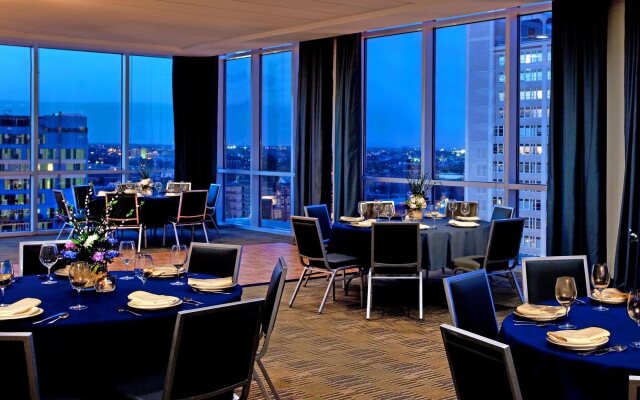 Four Points by Sheraton Philadelphia City Center