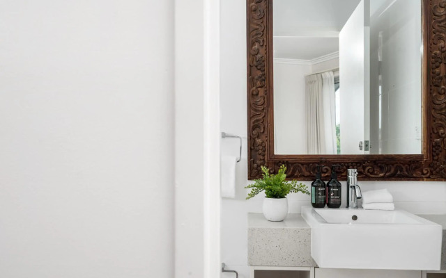Byron Bay Hotel & Apartments