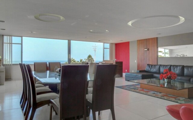 LinkHouse Amazing BeachFront