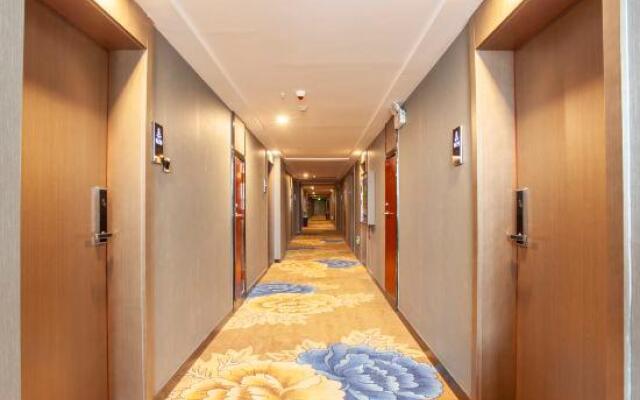 Donggang Hotel