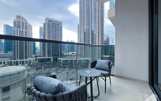Luxurious 1B With Breathtaking Views Downtown