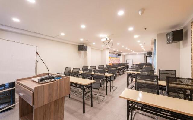 Hanting Hotel Fuzhou Wenchangl