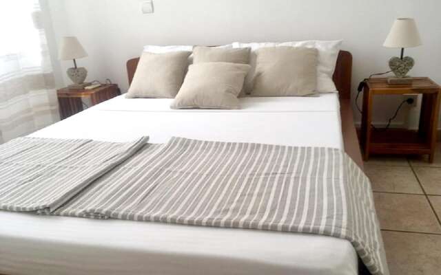 Apartment with One Bedroom in Les Trois Bassins, with Wonderful Sea View, Furnished Balcony And Wifi