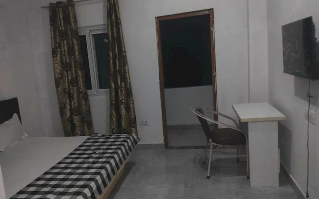 OYO Flagship 702723 The Grand Cosmos