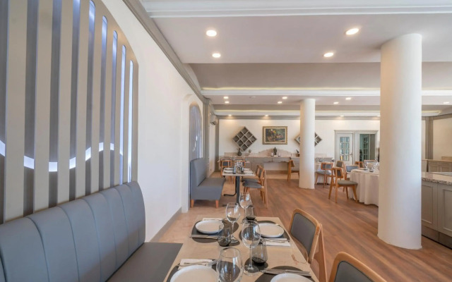 Elementa Boutique Hotel