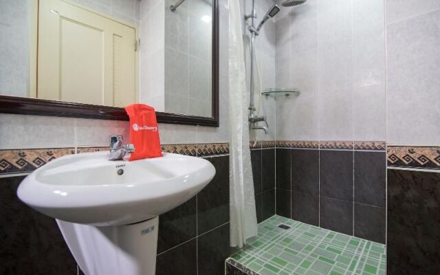 Reddoorz @ Thu Khoa Huan Street