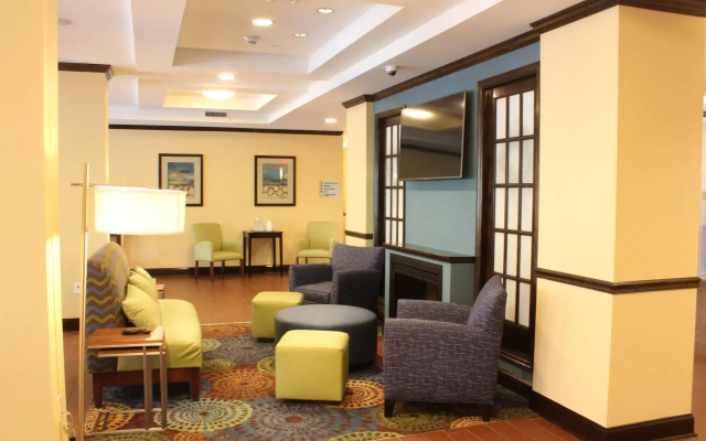 Holiday Inn Express & Suites Lebanon by IHG