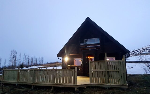 Akureyri Log Cottage