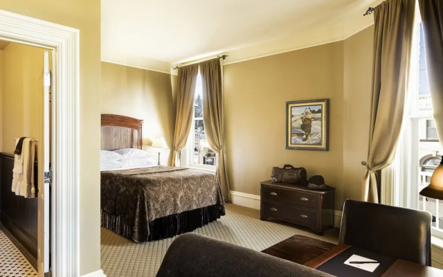 Grand Union Hotel