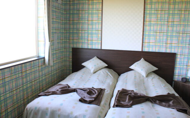 Petit Hotel Blanc Fleur