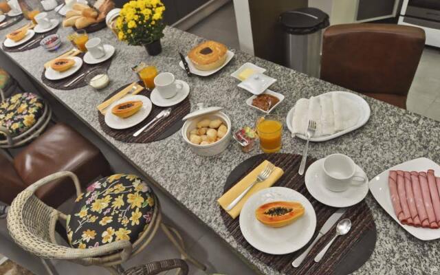 Lapa Checa Guest House