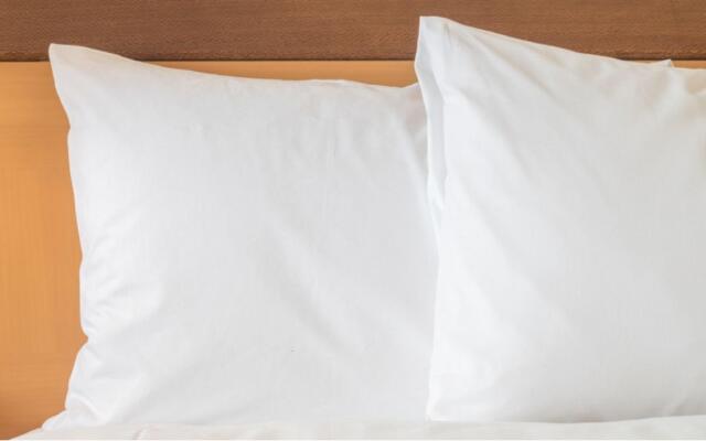 Holiday Inn Hotel & Suites London by IHG