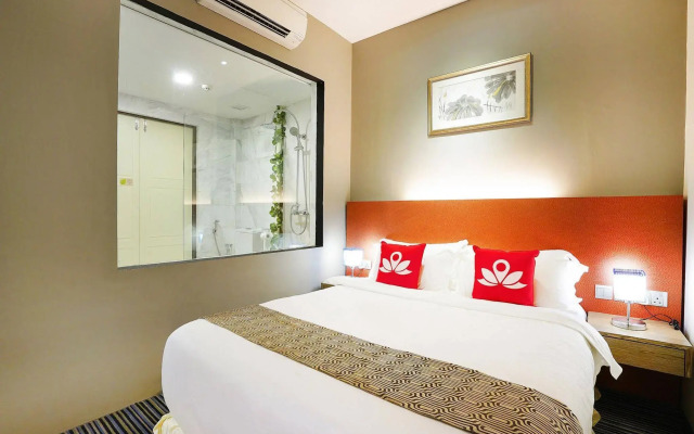 ZEN Rooms Changi Village