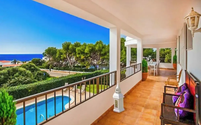 Villa Binisol
