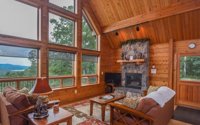 Oak View Ridge 3 Bedroom House