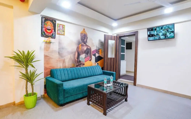 Fabhotel Arsh Executive Inn