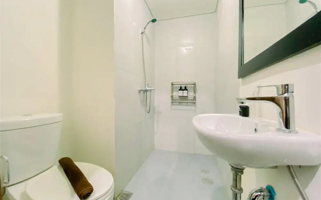 Warm And Homey Studio At Royal Sentul Park Apartment