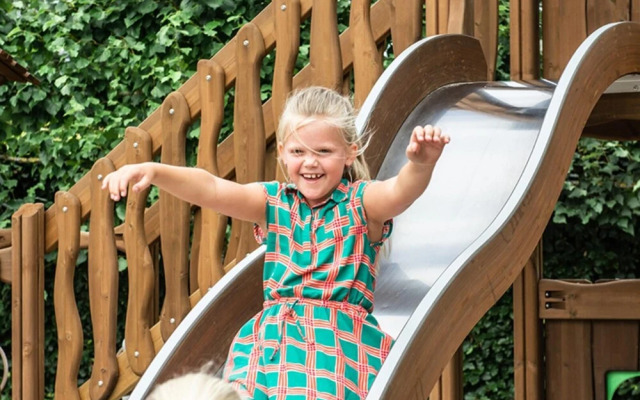 2 2-person Hotel Lodge