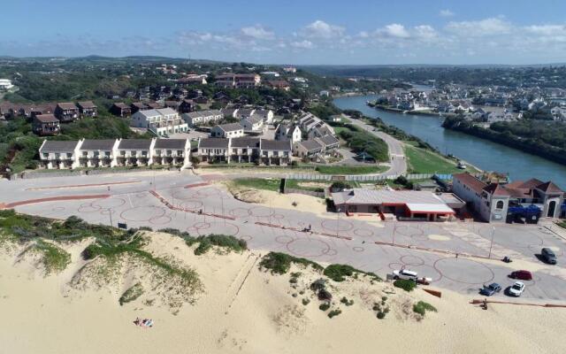 84 Settler Sands Beachfront Accommodation Sea View