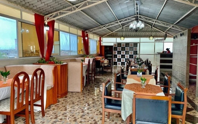 Hotel House Center