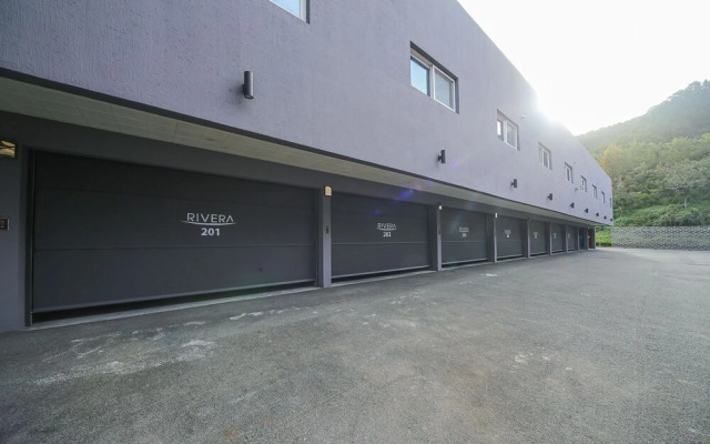 Cheongdo Rivera Drive-in