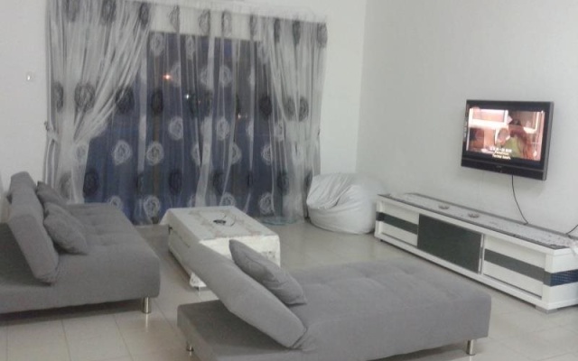 Zenith Guest House @ Palm Court – Guest Rooms – Kuantan