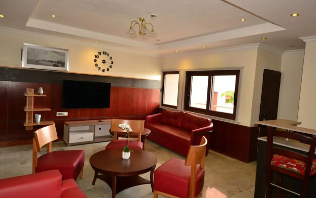 Alphaplus Apartments