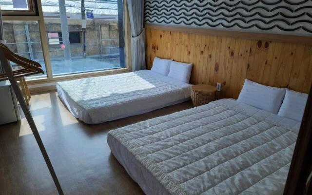 38th Street Guesthouse