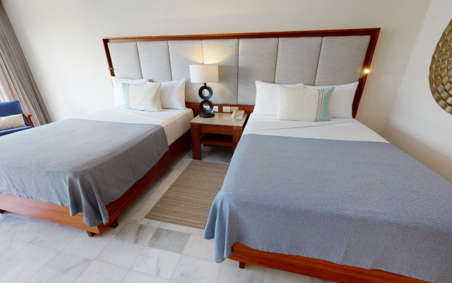 Park Royal Beach Cancún - All Inclusive