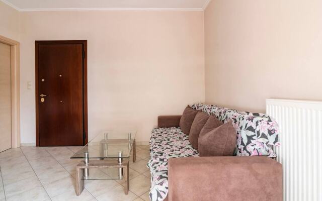 "whole House in Kolonos, Centre of Athens"