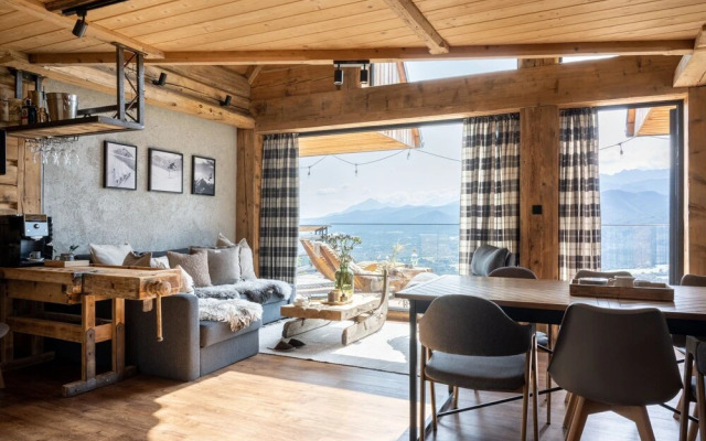 Mountain Shelter Salamandra